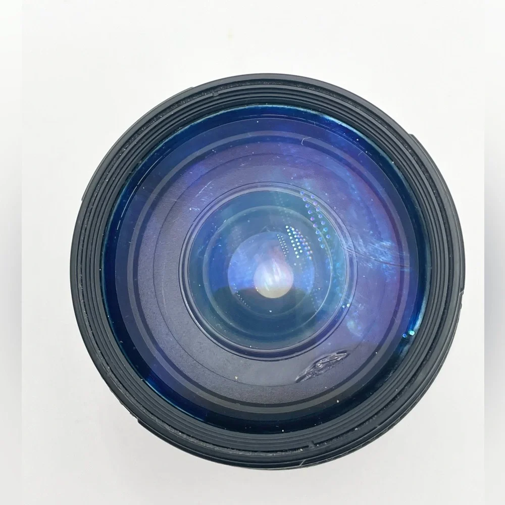 Sigma Zoom Lens for Canon 28mm- 200mm 1:3.5 -5.6 No. 1079404